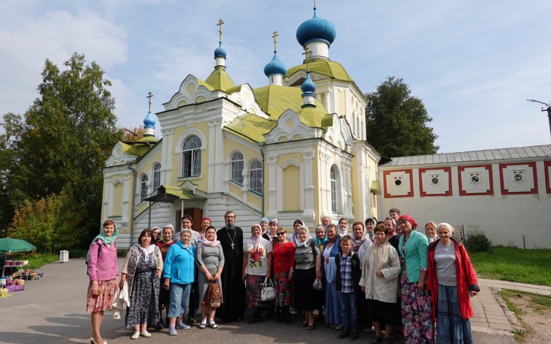 31 августа 2019 года состоялась паломническая поездка в Тихвинский Богородичный Успенский и Антониево-Дымский Свято-Троицкий монастыри.
