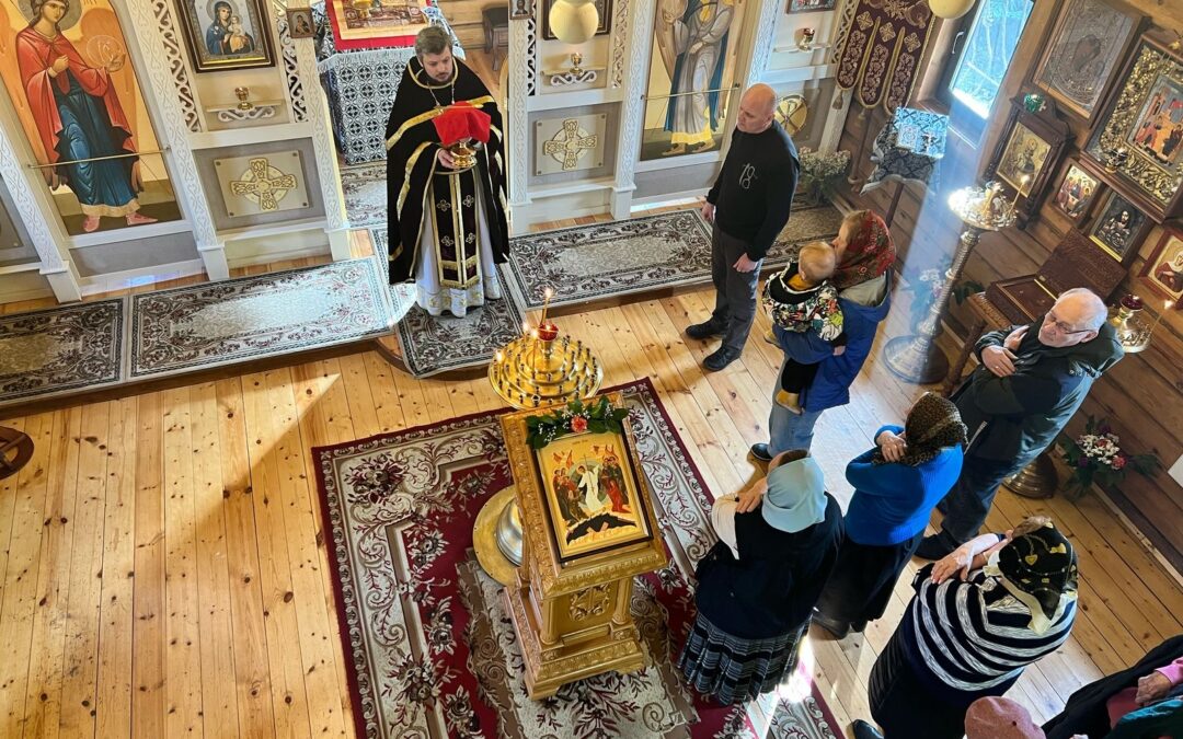 Сегодня в нашем храме была отслужена Литургия Преждеосвященных Даров.